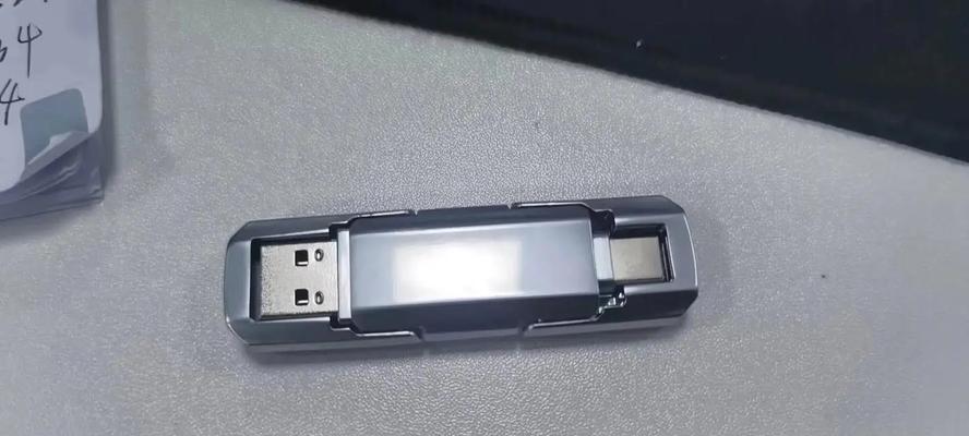 解决以硬盘连接电脑删除文件错误的方法（识别和修复与硬盘连接电脑时出现的文件删除错误）